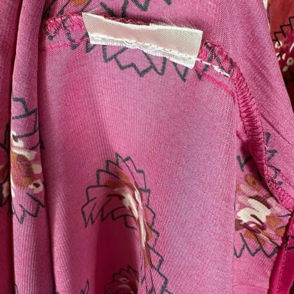 Anthropologie Women’s Top Puffed Sleeve Ikat Floral Henley Relaxed Pink & Red XS - Picture 7 of 9